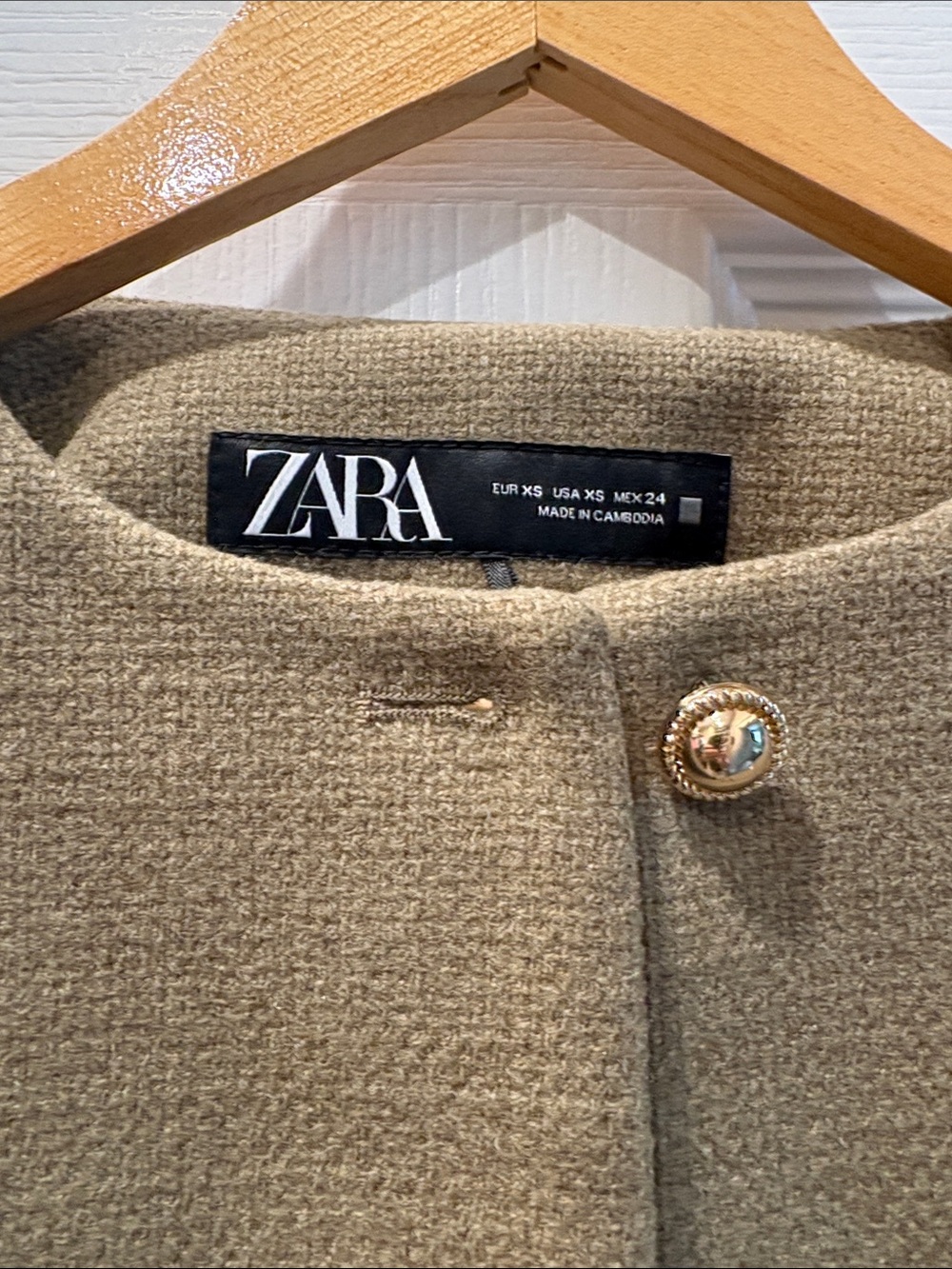 ZARA TWEED COLLARLESS COAT- size XS NWOT - Picture 3 of 4